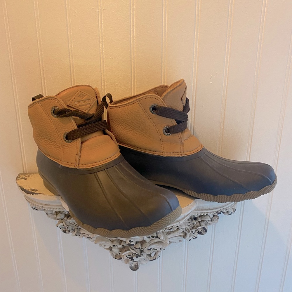 Sperry duck boots